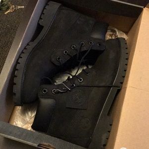 Black Timberlands